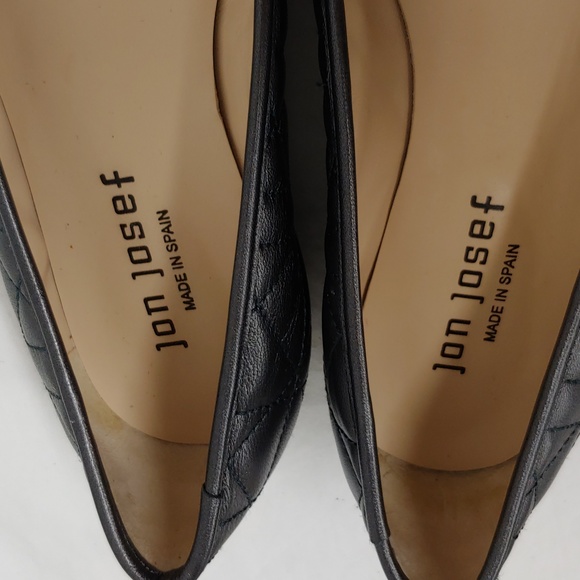 Jon Josef Silver Flats With Bows, Quilted Pattern, Size 6 - Picture 3 of 9